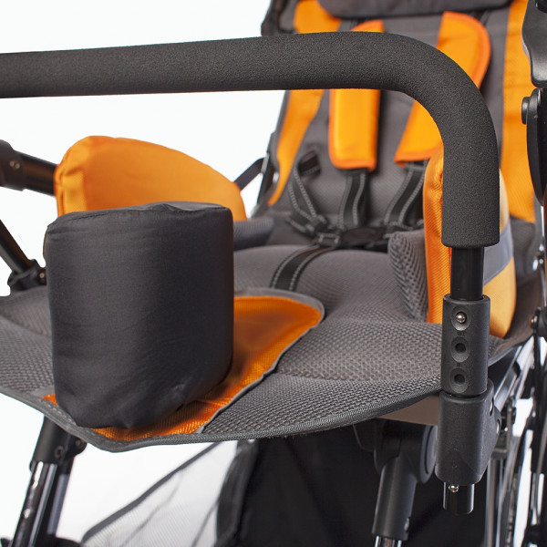 Детская кресло-коляска для детей с ДЦП прогулочная Basic Medical Vita Buggy 7250 